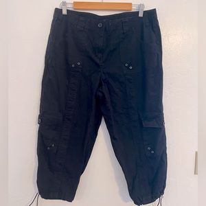 Comfy capris- size 14